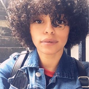 Meet your Posher, Daniela